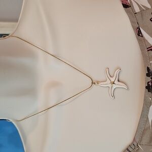 Gold Pearl Resin Starfish Pendant Statement Necklace